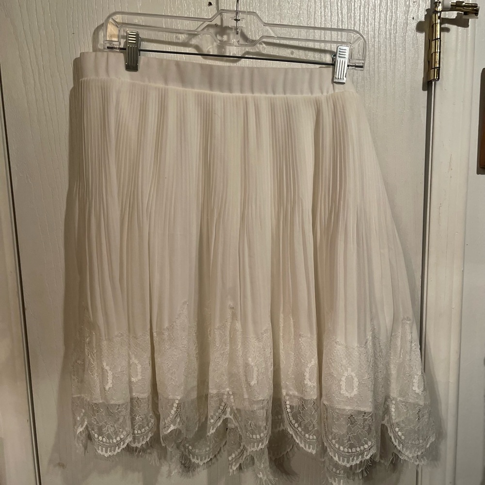 *Torrid Lace Trim Skirt